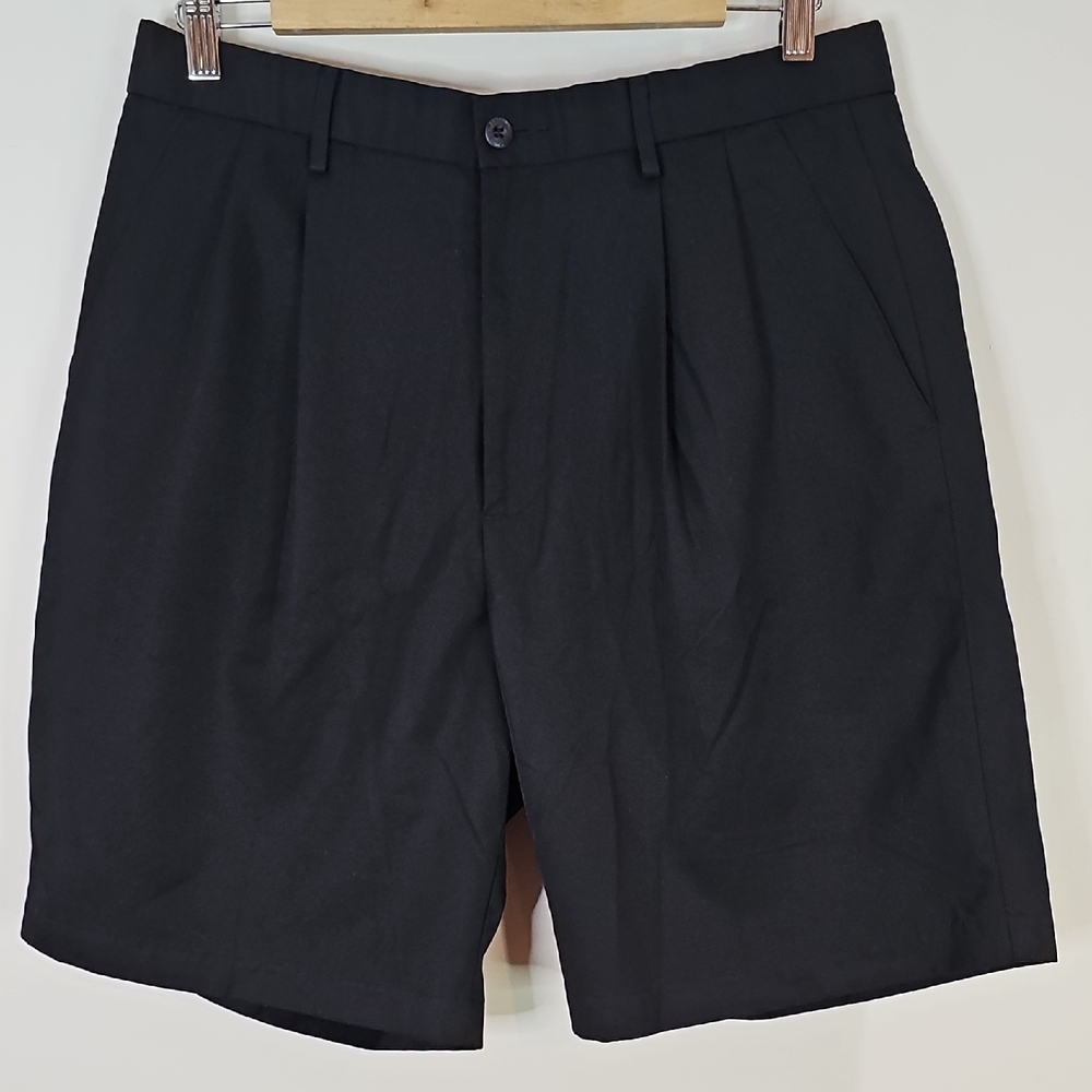 Dockers Golf Black Flat Front Shorts